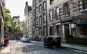 Grassmarket Apartment